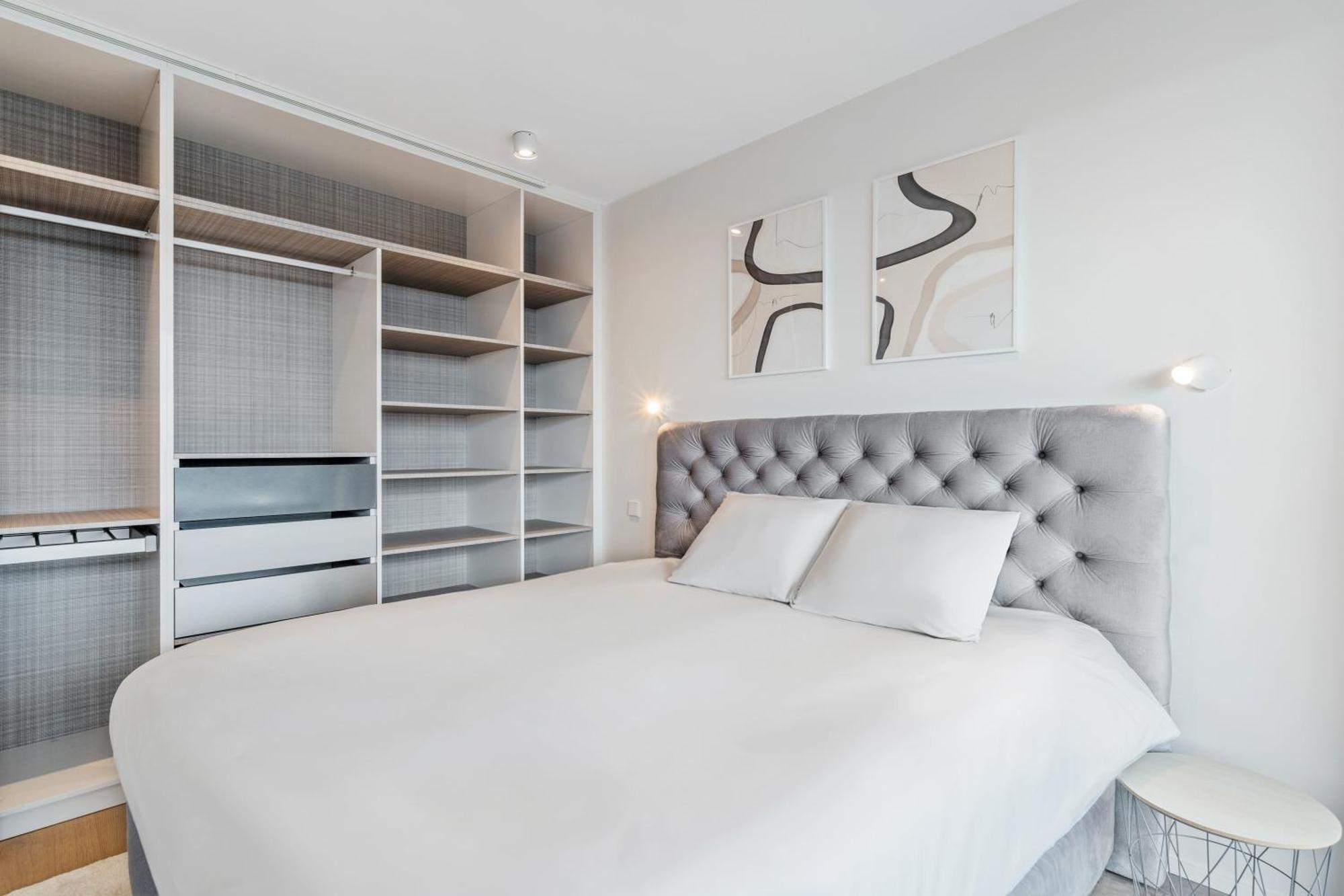 Apartment Gasperich With Pool Gym & View Luxembourg